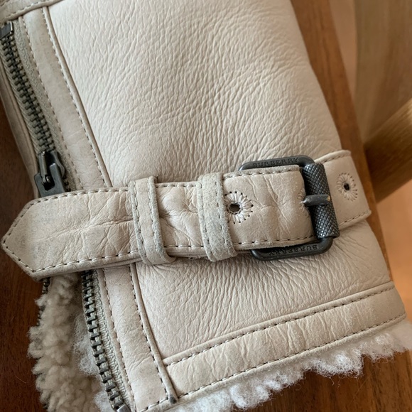 Burberry Women's Shearling Moto Jacket Coat S 38 6 $2995 - Picture 7 of 9